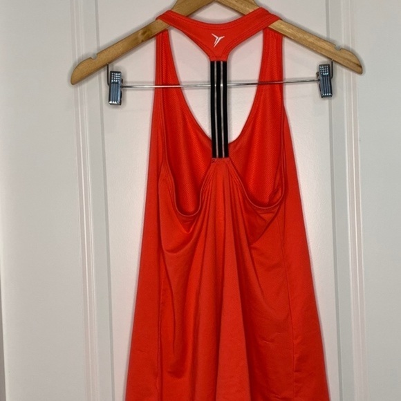 Old Navy Active Go Dry Camo Tank sz XS - Picture 5 of 5